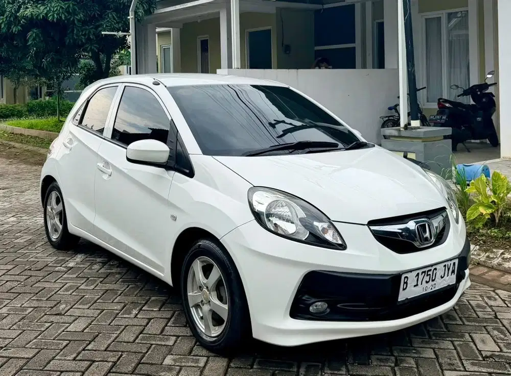 Honda brio e satya th 2014 abs airbag