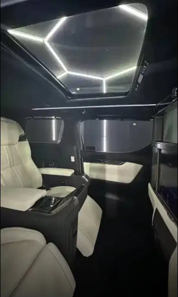 2021 Lexus LM 350 4Seater VIP Executive Lounge Type Tertinggi Termewah