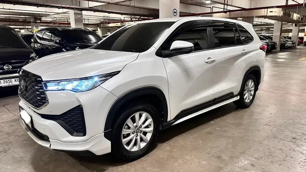 Innova Zenix V Bensin