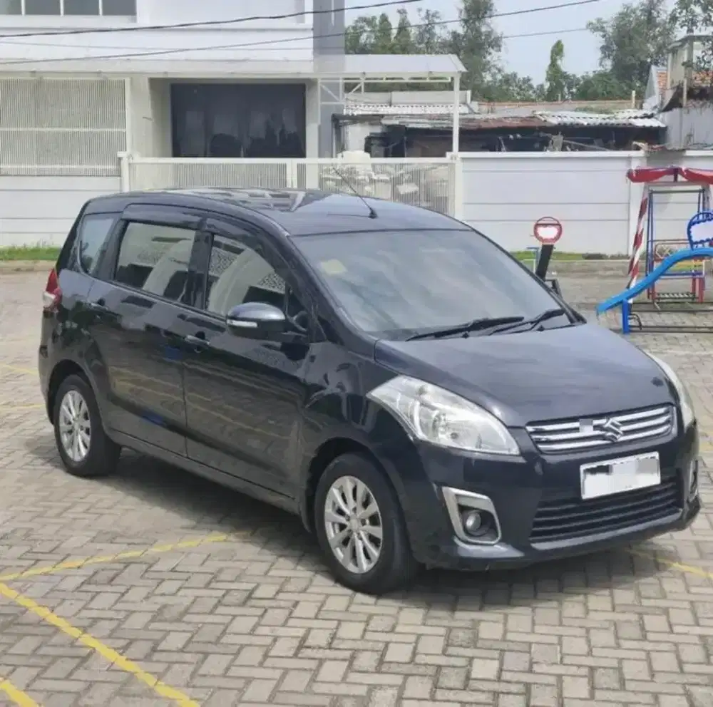 Suzuki ertiga thun 2015
