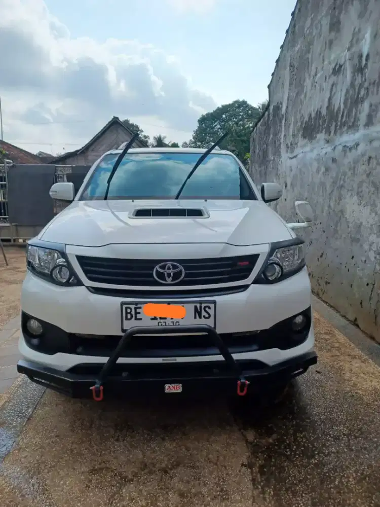 Dijual Fortuner VNT TRD 2015 , ORISINIL