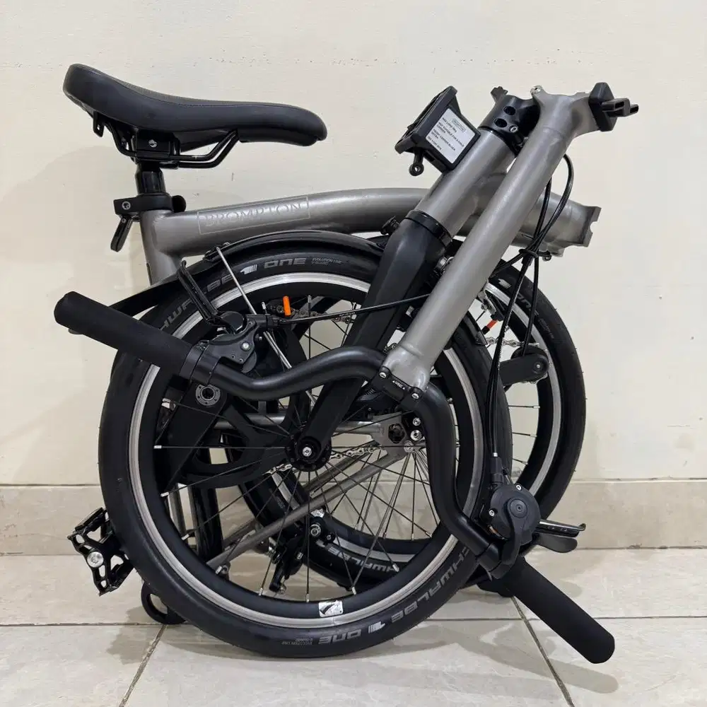BROMPTON T LINE 4 SPEED 2025 - LIKE NEW