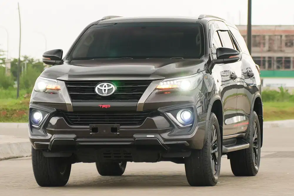 #Menang Banyak! Toyota Fortuner 2.4 TRD VRZ 2020 TV Belakang! Pajero