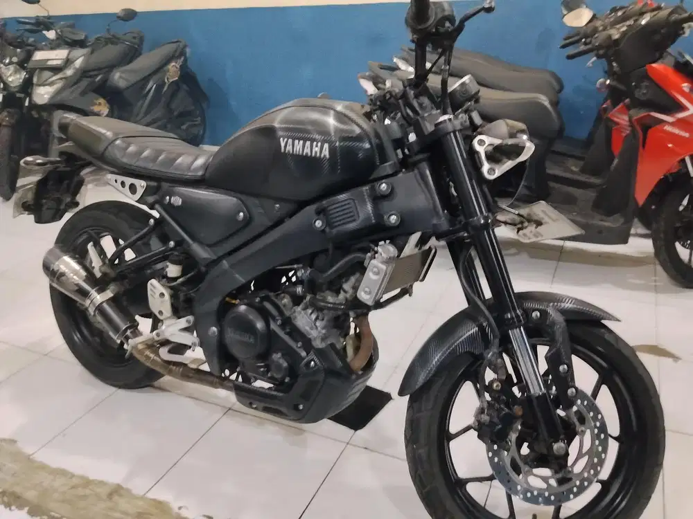 (FOR SALE) yamaha xsr 2022 gres istimewa