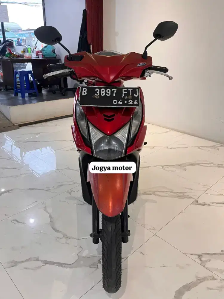 A - Honda Beat fi Tahun 2014