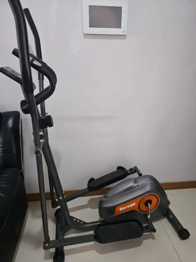 BERWYN Elliptical Bike 507e