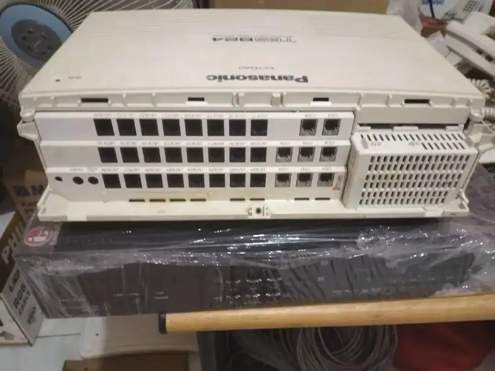 Yg punya alat tlpon kantor seperti gambar