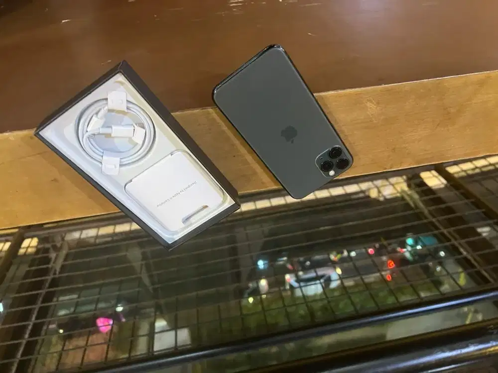 iphone 11 pro 256gb sektor apple sudah murah