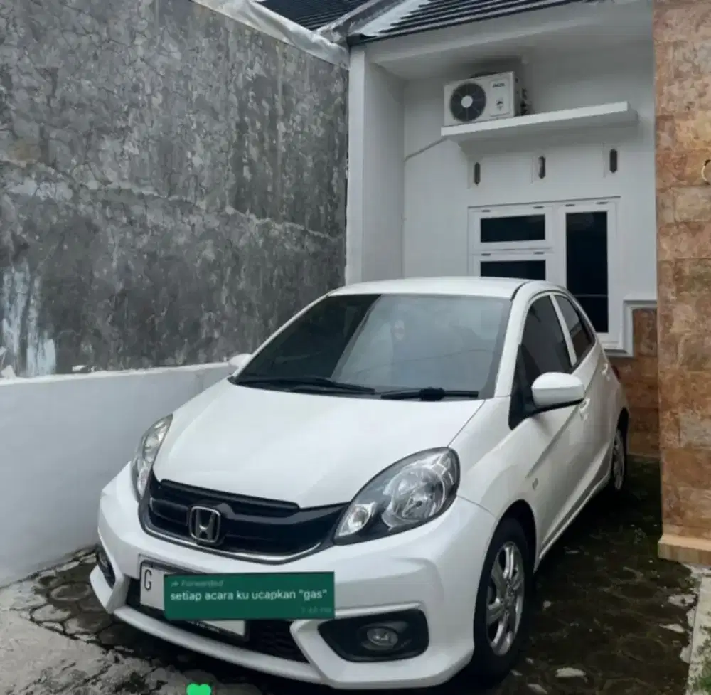 Honda Brio Putih
