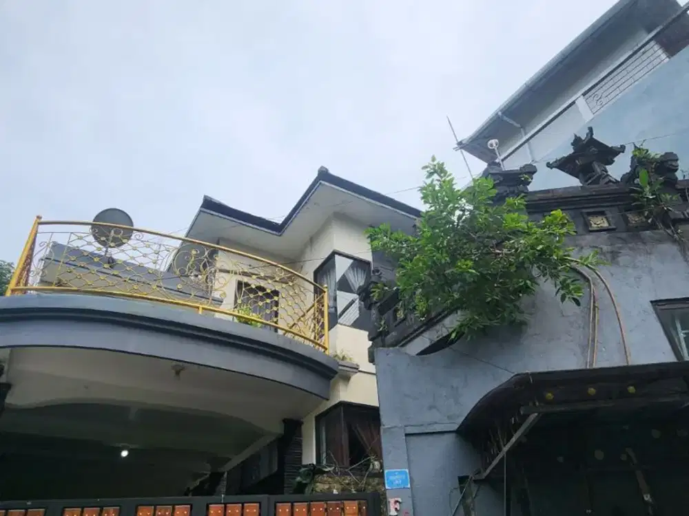 Dijual cepat rumah minimalis lantai 2 (furnish) Lokasi di jalan ahmad yani utara