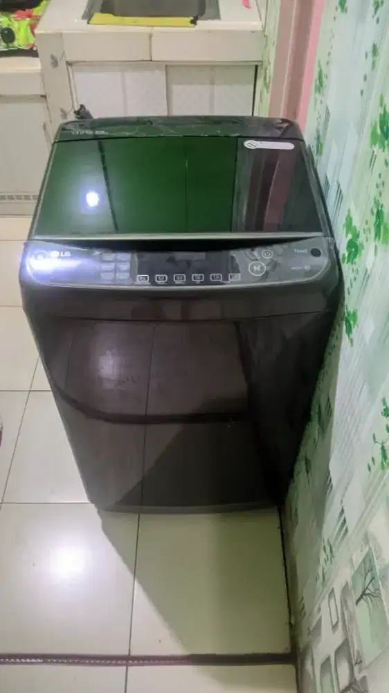 Mesin cuci LG 13 kilo