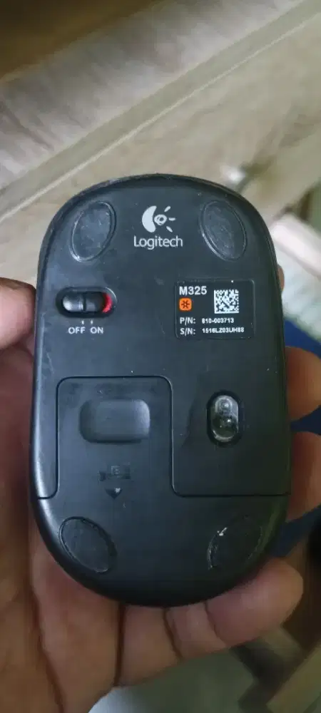Mouse wireless m325 tinggal pakai