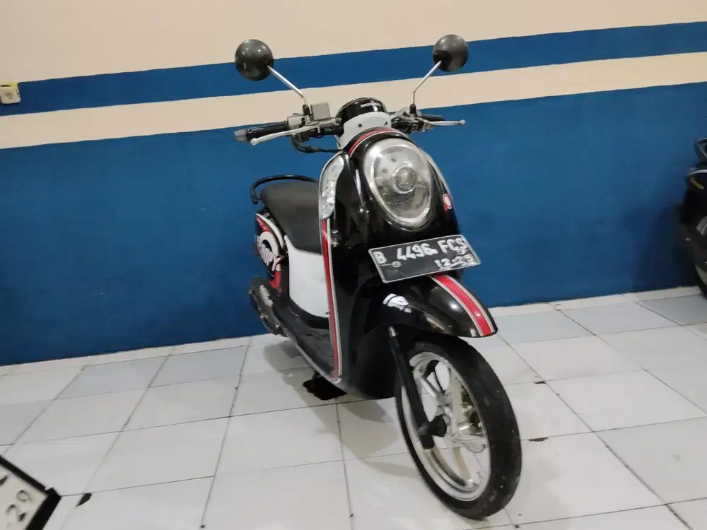 dijual Honda Scoopy fi esp stater alus 2015 super gress