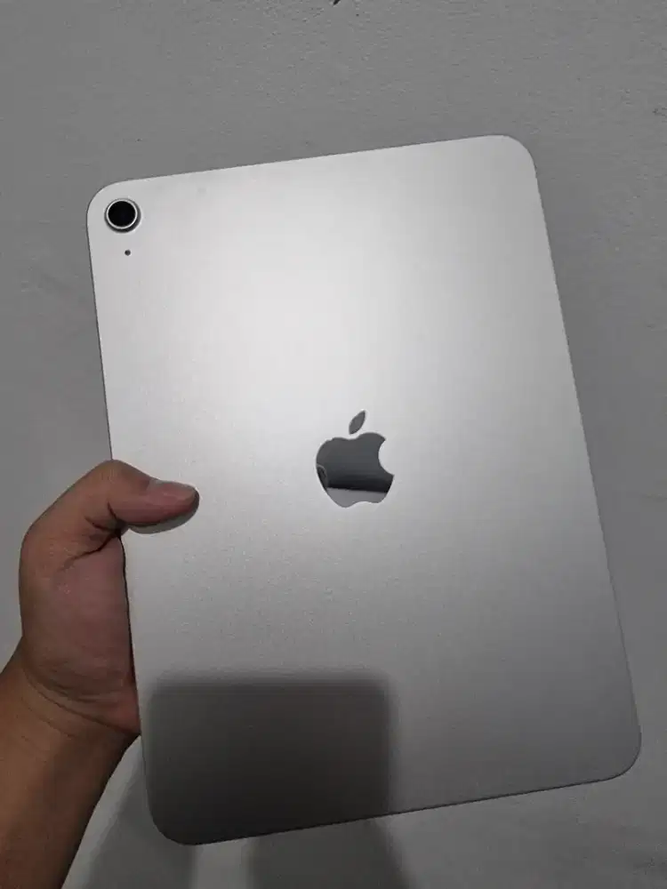 iPad A16 128 GB iBox