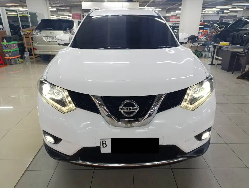 KM 75rb Nissan X-Trail Xtrail 2.5 AT Tahun 2015/2016