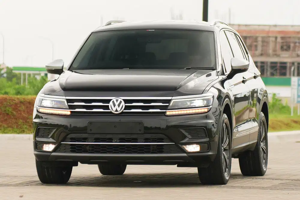 3 Row Seaters! VW Tiguan Allspace 1.4 TSI 2023 Low Odo 14K! Gla200 cx5