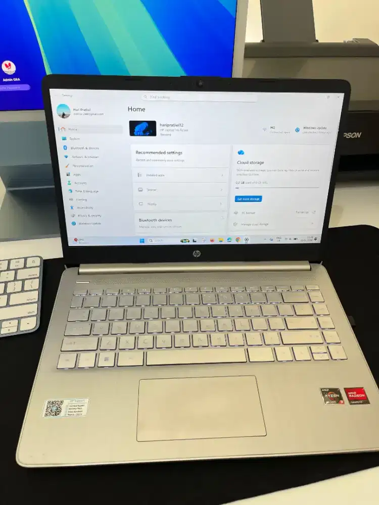 Laptop HP 14S FQ1009AU RYZEN 3 5300/ RAM 8GB 512SSD