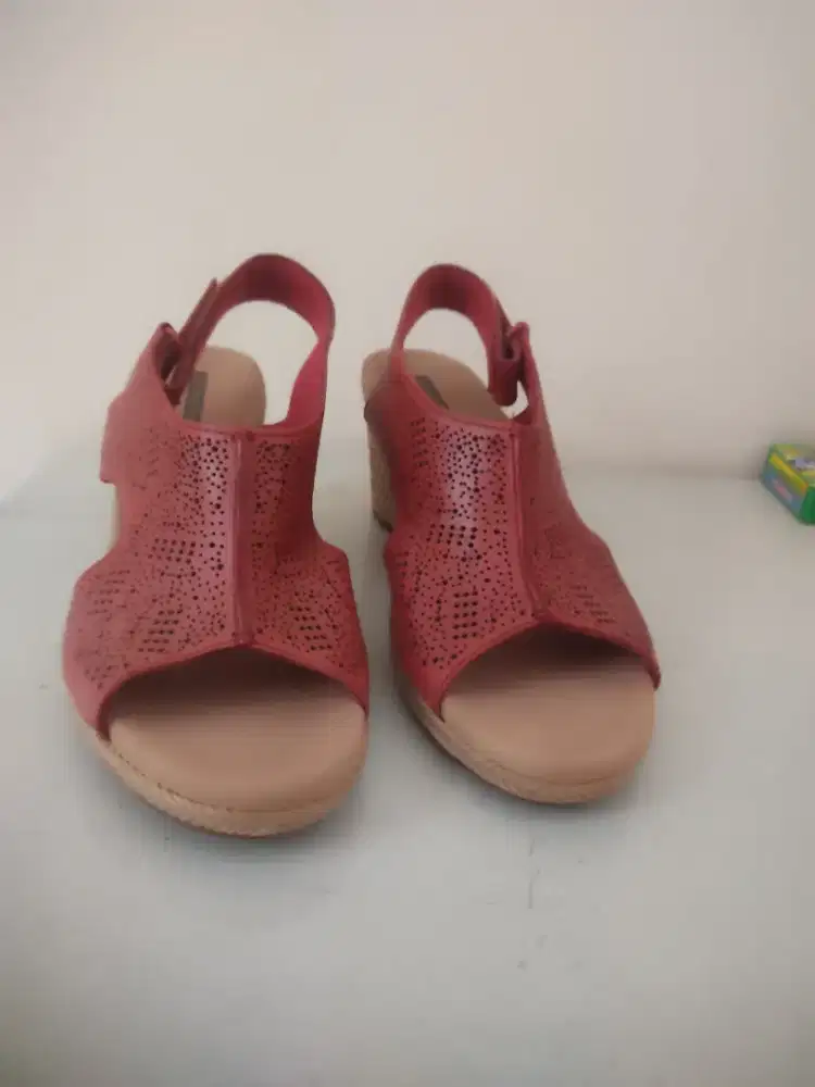 Clark sandals wedges