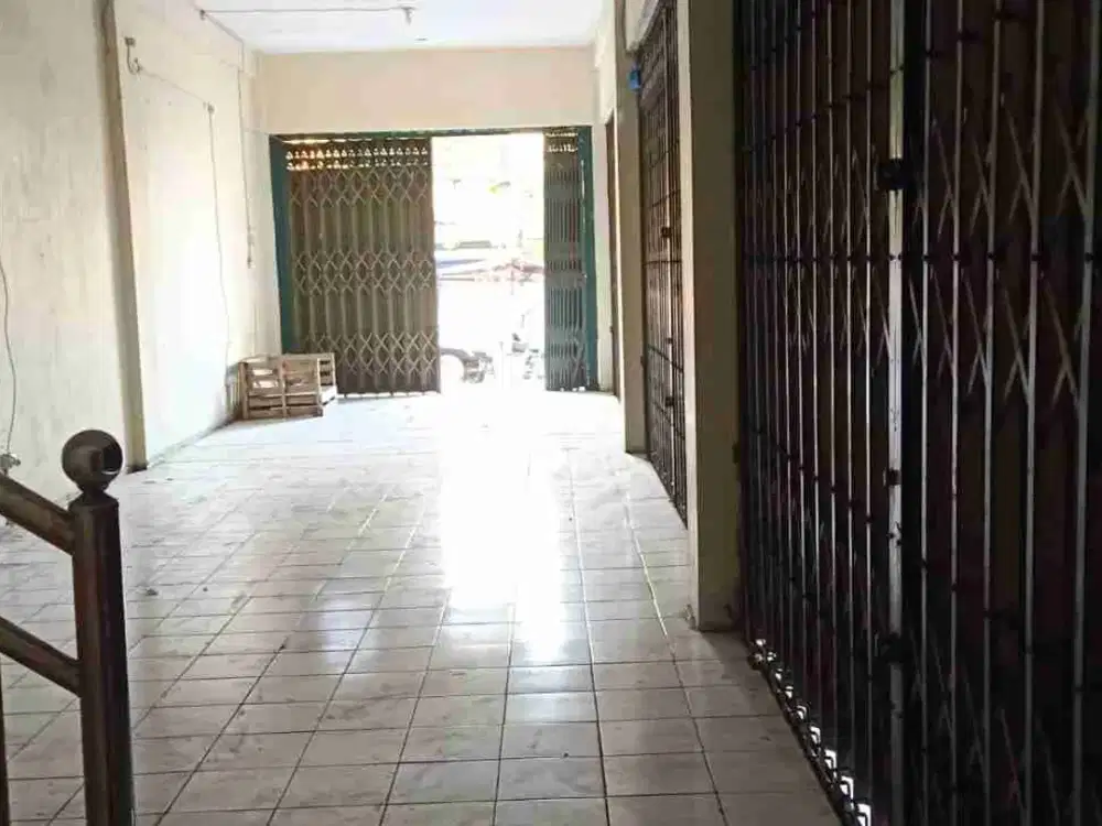 Dijual/Sewa RUKO NGAGEL Siap Huni  Jl.Bung Tomo SURABAYA