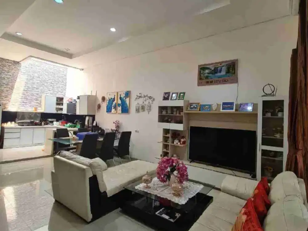 Rumah Di Muara Karang Blok 3