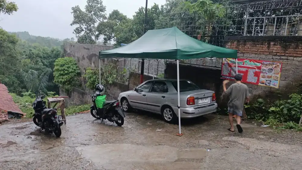 Tenda lipat cocok buat garasi mobil