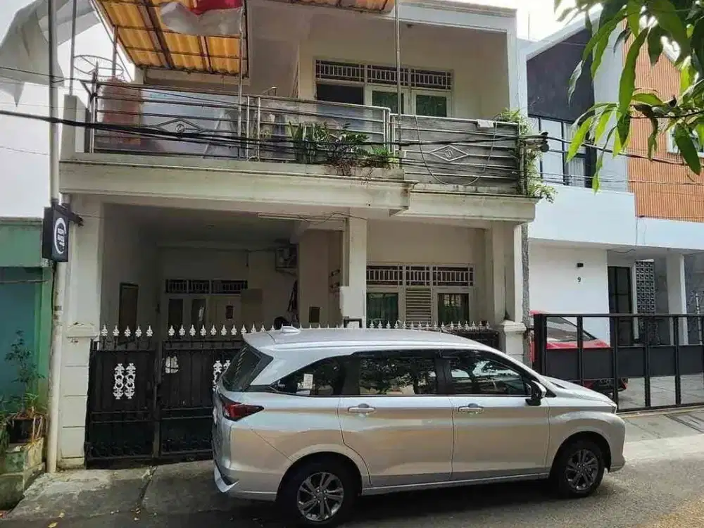 Rumah di Pondok Pinang, Kebayoran Lama, Jakarta Selatan