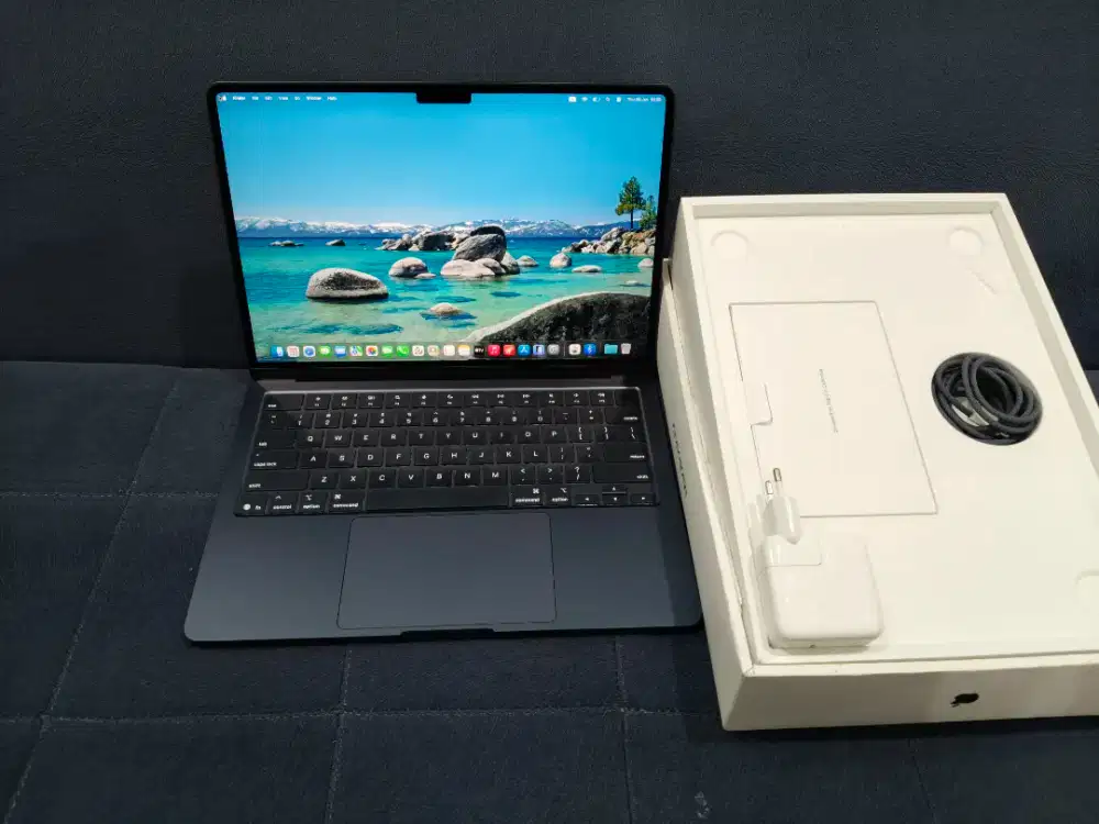MacBook Air 13 2025 MW123 Apple M4 RAM 16GB SSD 256GB Fullset iBox