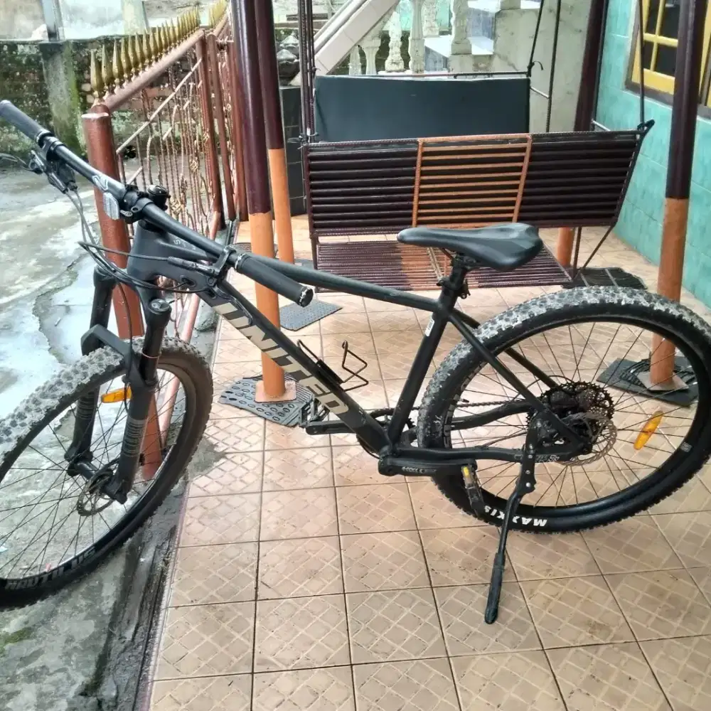 United Clovis 5.1 mountain bike