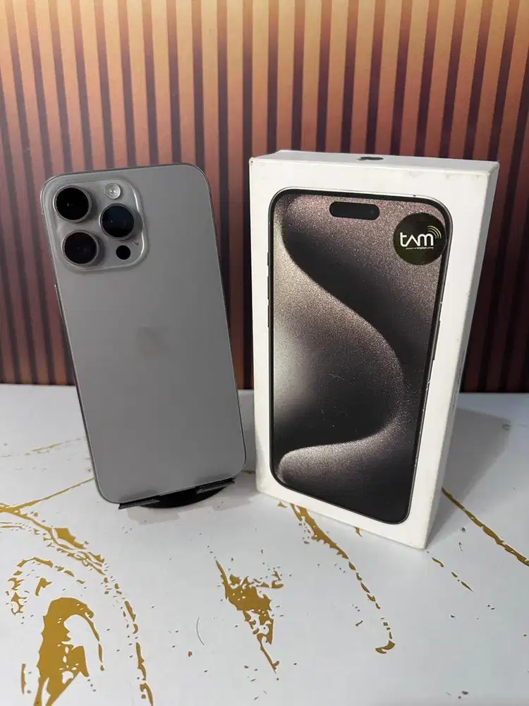 iPhone 15 Pro Max 256 GB Natural Titanium iBox