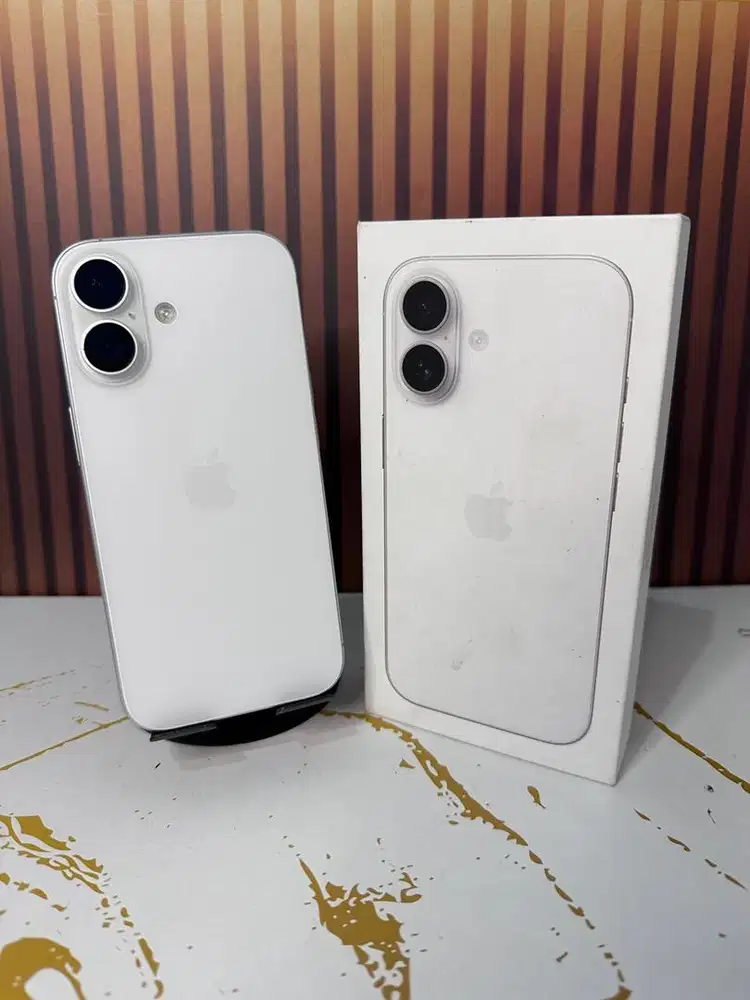 iPhone 17 White 256 GB iBox Like New