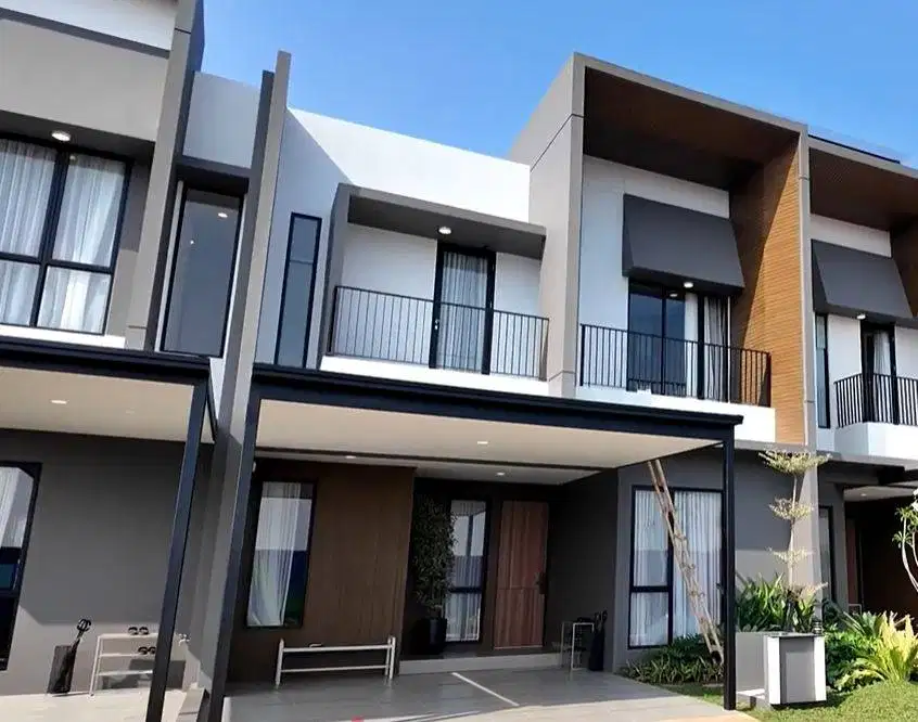 DIJUAL RUMAH MODERN BRAND NEW JUAL RUGI DI ALAM SUTERA