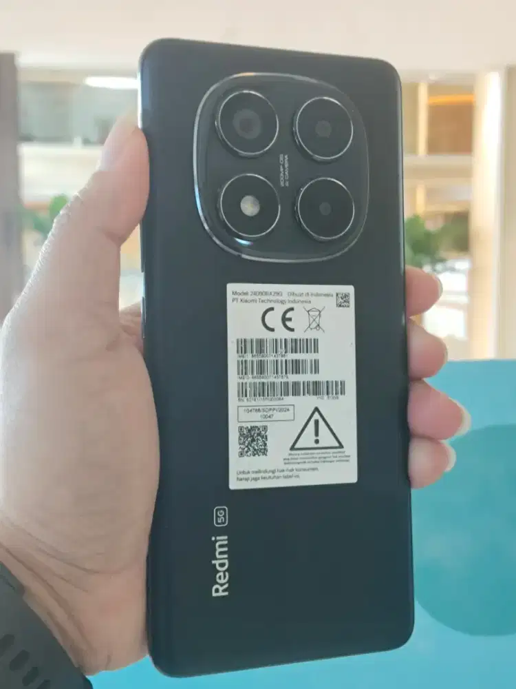 Redmi Note 14 Pro 5G ram 12/512 mulus no minus
Hp csan ori