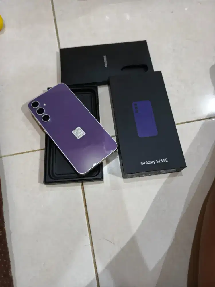 Samsung galaxy S23 fe 8/256 sein Fullset no minuss