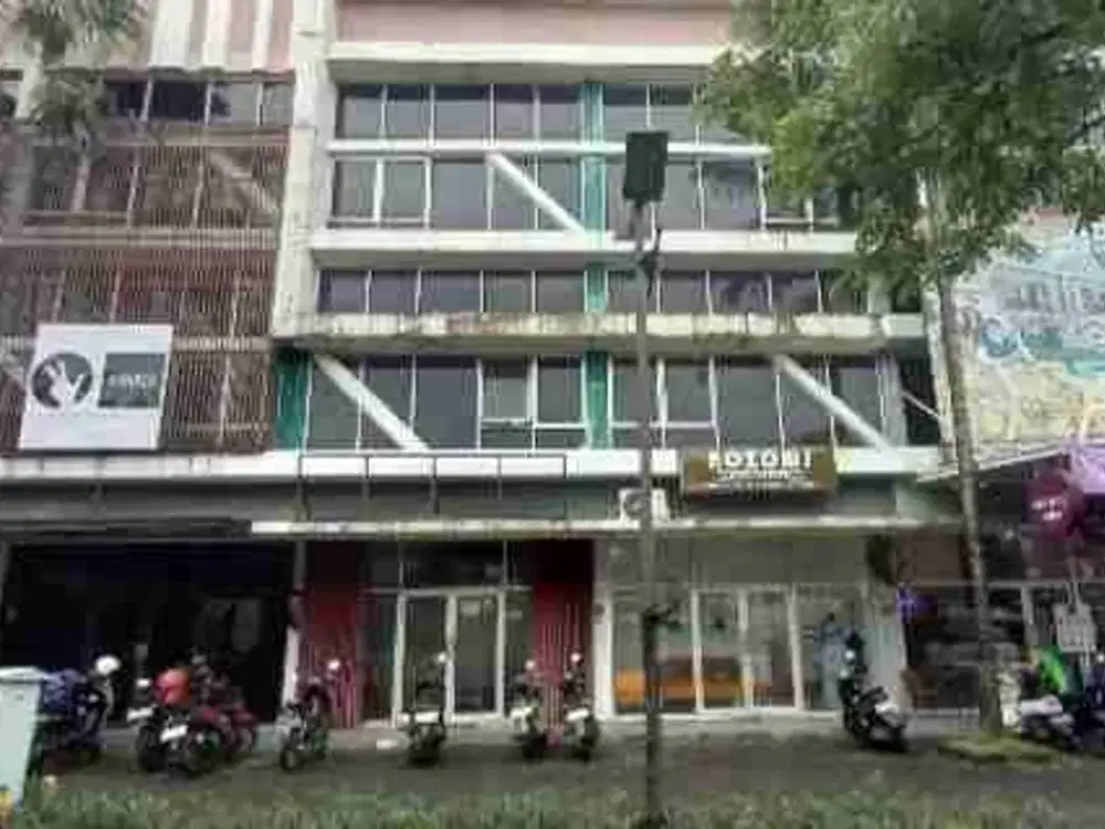 Disewakan ruko dua setengah lantai siap huni citra raya Tangerang