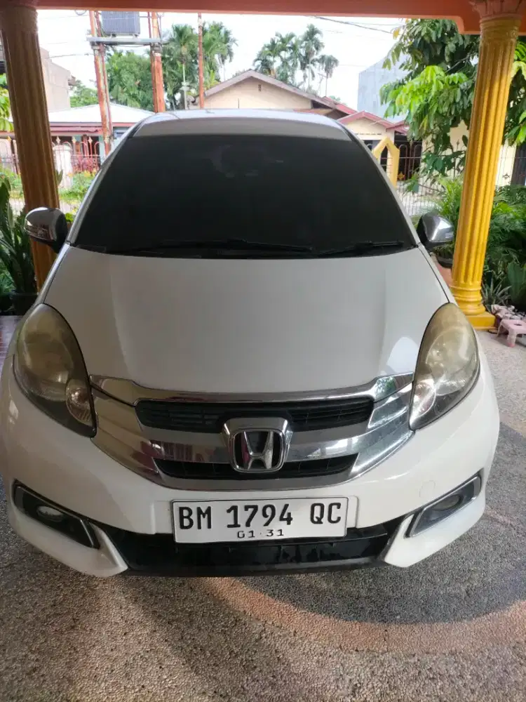 DI JUAL HONDA MOBILIO E PRESTIGE CVT TAHUN 2015  PEMAKAIAN PRIBADI