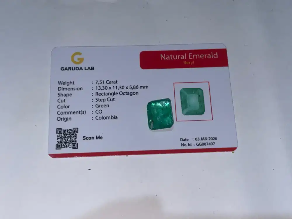 Batu zambrut / Emerald Colombia