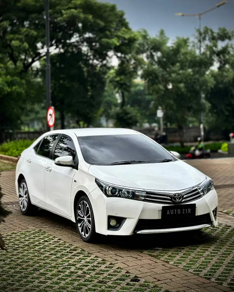 Toyota Corolla Altis V Putih 2014 Tdp Murmer Ori Menarik Bu Antik Baru