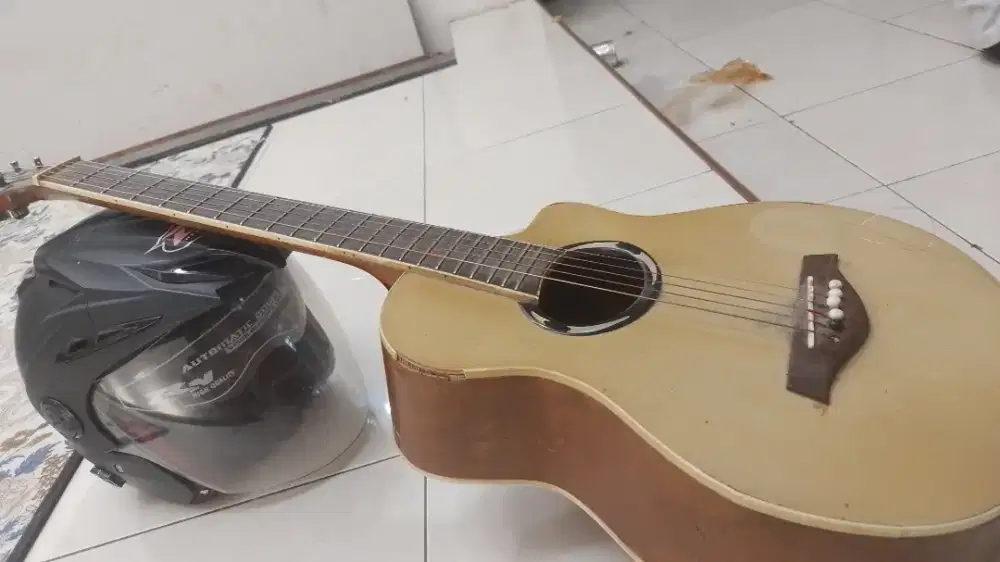 Gitar akustik yamaha APX500