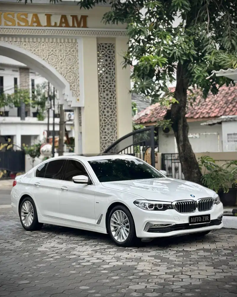 BMW 530i G30 Luxury Putih 2018 Tdp Murmer Ori Menarik Simpanan Bu Baru