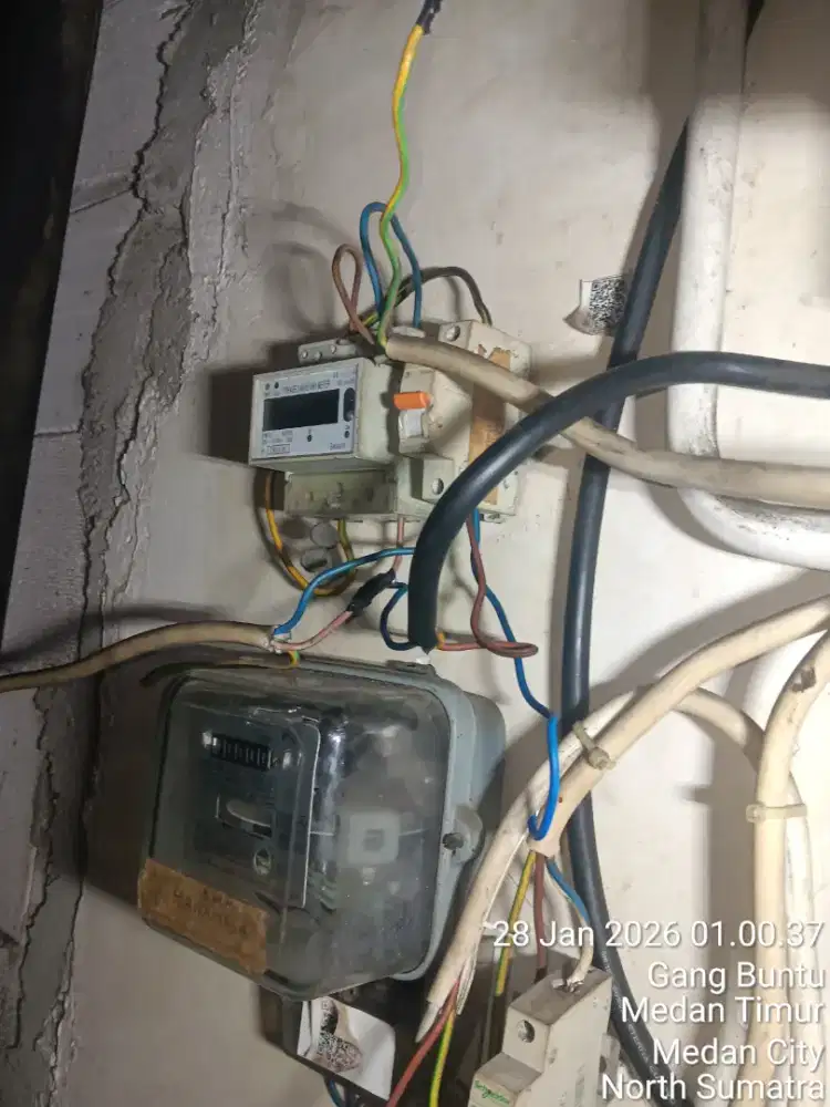 Di cari teknisi pendingin