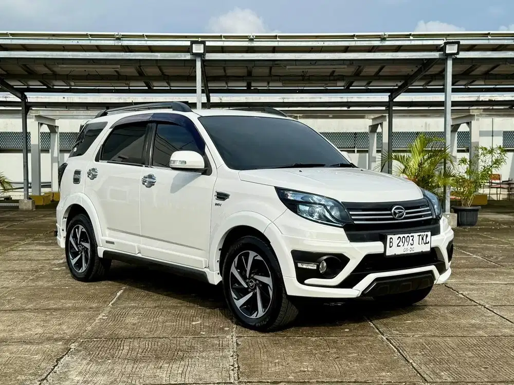 Daihatsu Terios R Adventure 2016
