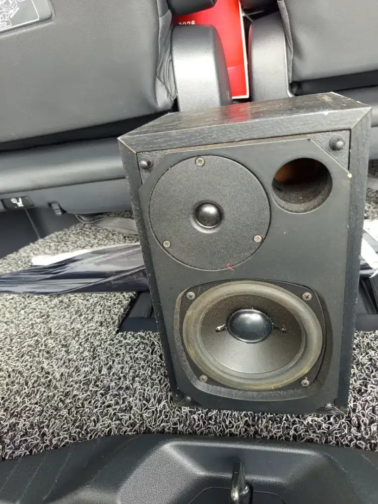 Dijual satu buah speker devinityve techonology