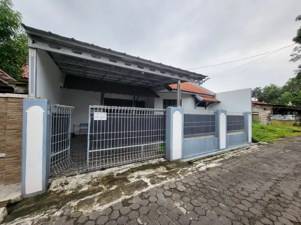 Dijual rumah di dekat mall cirebon