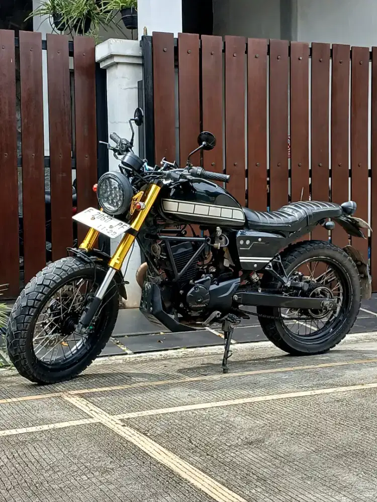 JAPSTYLE SCRAMBLER MEGAPRO NEW