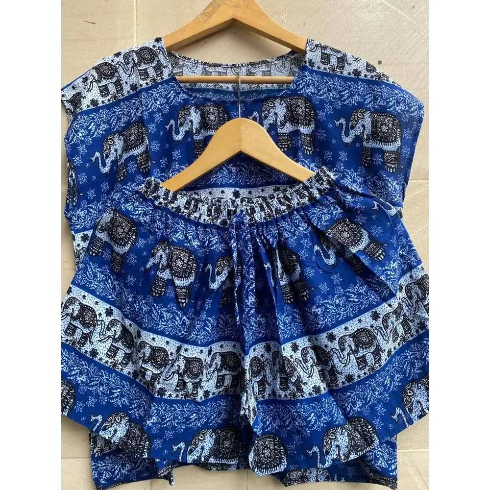 SETELAN BAJU & CELANA PENDEK RUMAHAN DINGIN, BARU GRESS, MOTIF GAJAH