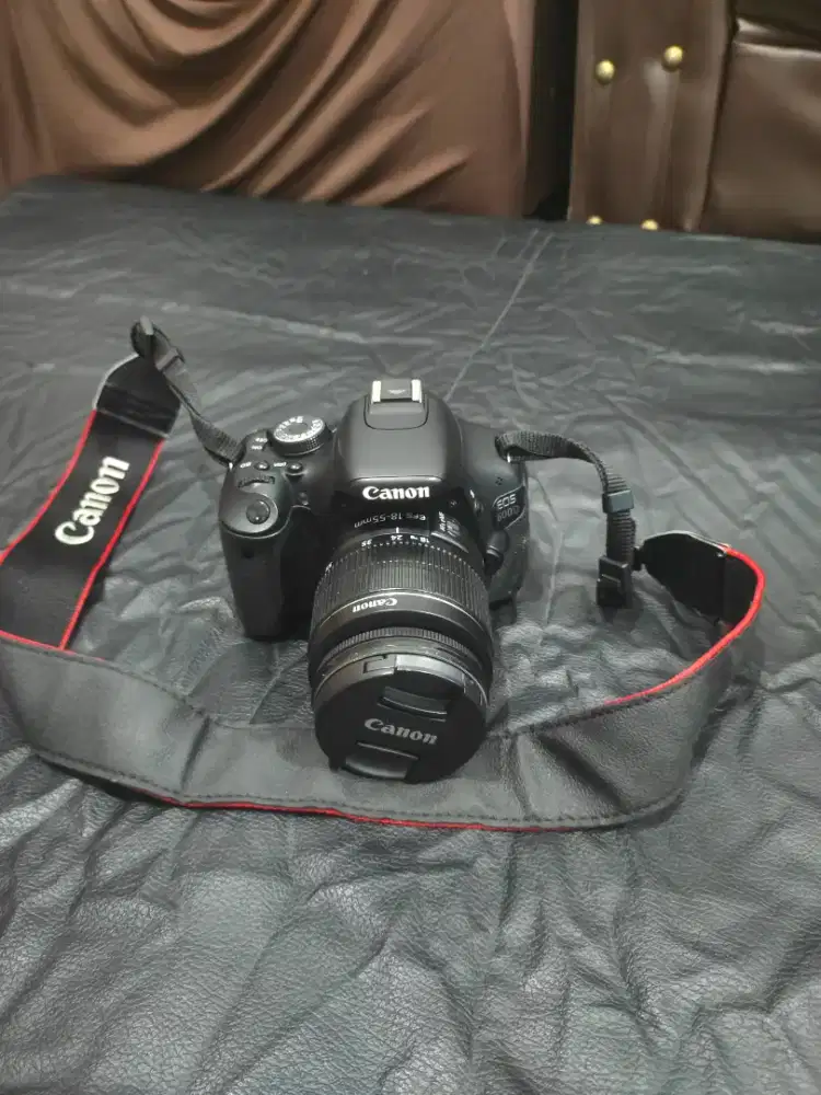 Kamera Canon EOS 600D