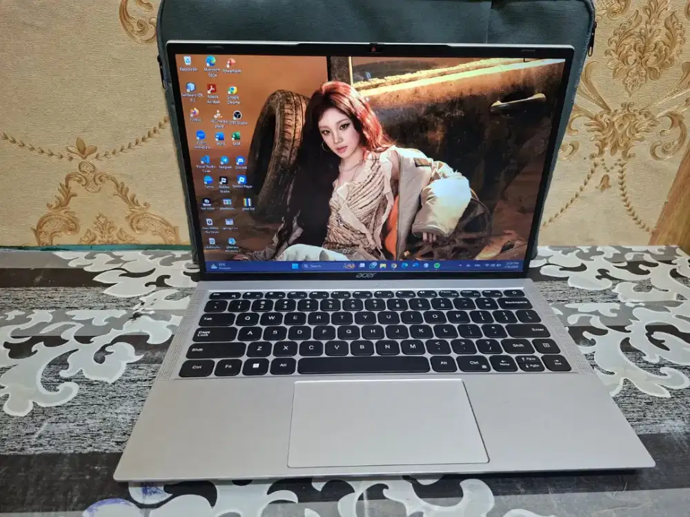 Terbaru Acer AL14-51M -14IRU8 -MULUS SLIM -CORE I3 GEN12 -SSD 256GB -