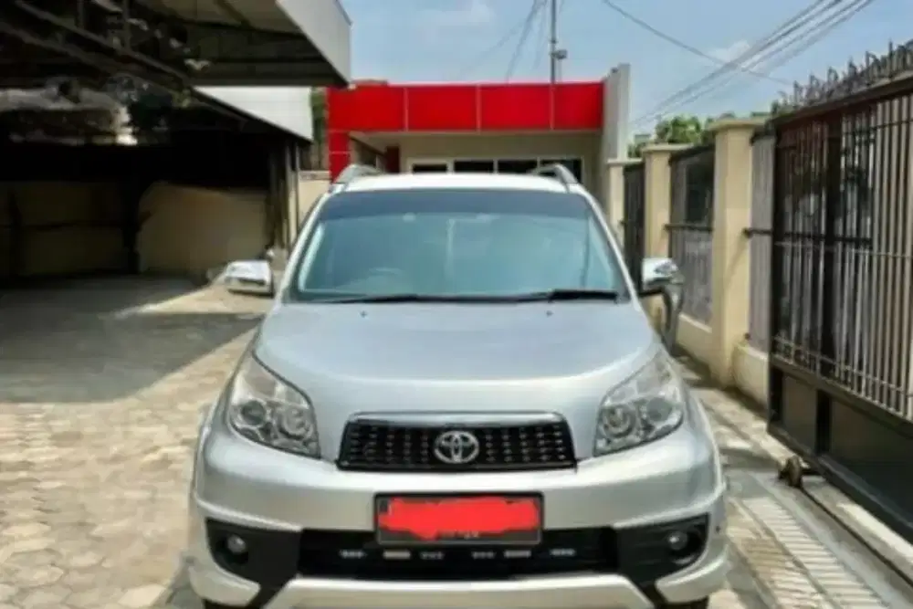 Rush S TRD a/t 2014 Dp 8 jt ang 3,9