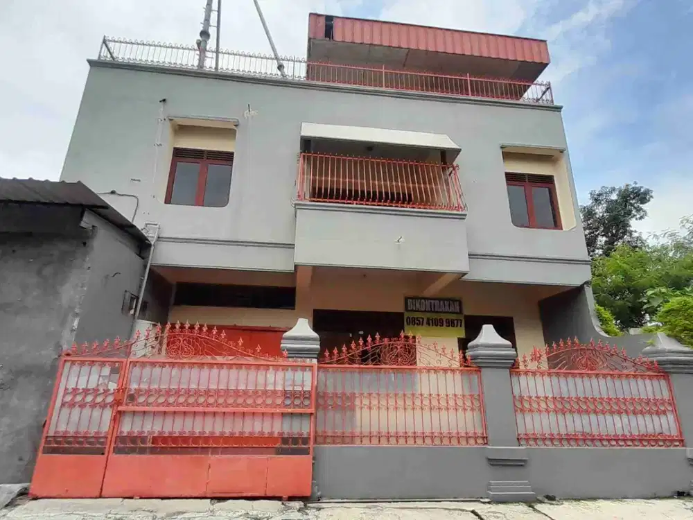 rumah 3lantai disewakan solo  di jajar laweyan Surakarta