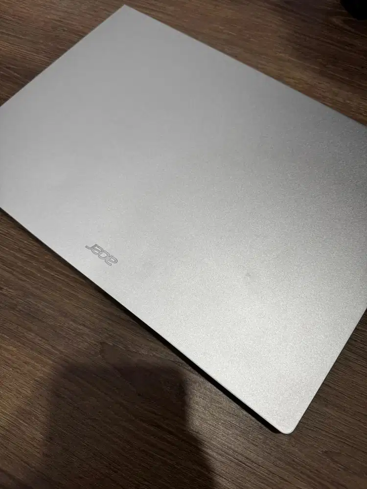 DIJUAL LAPTOP ACER 14 LITE 98% MULUS